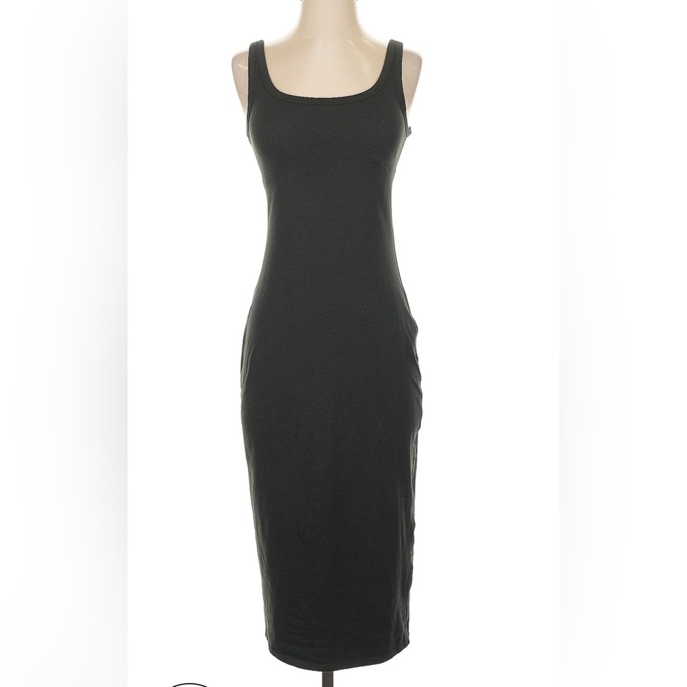 Like New: Vuori Halo Essential Dress Heather Black Small - Picture 2 of 6